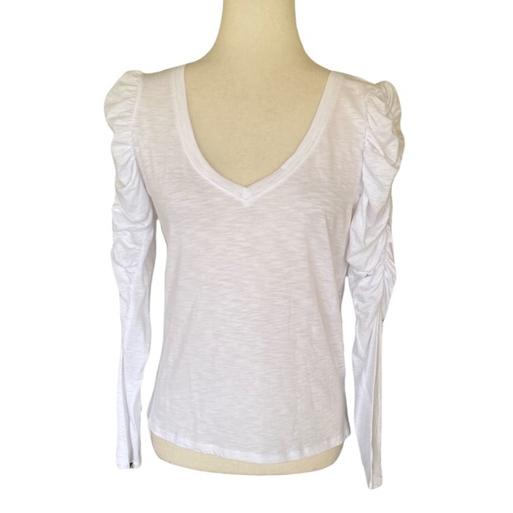 NWT Karlie Puff Ruched Sleeve White Knit Top - M - Picture 2 of 13